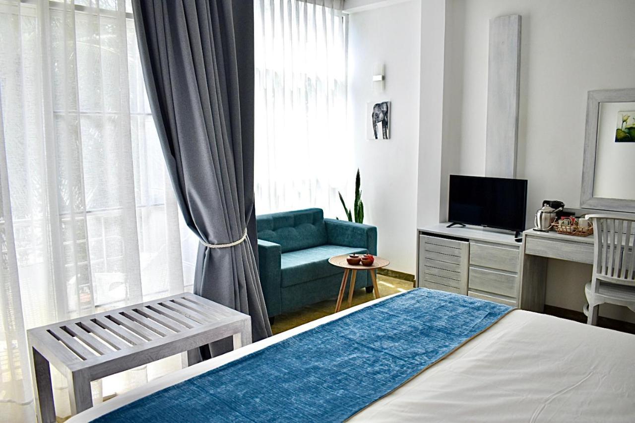 Smeralda Beach Hotel Dikwella Eksteriør bilde