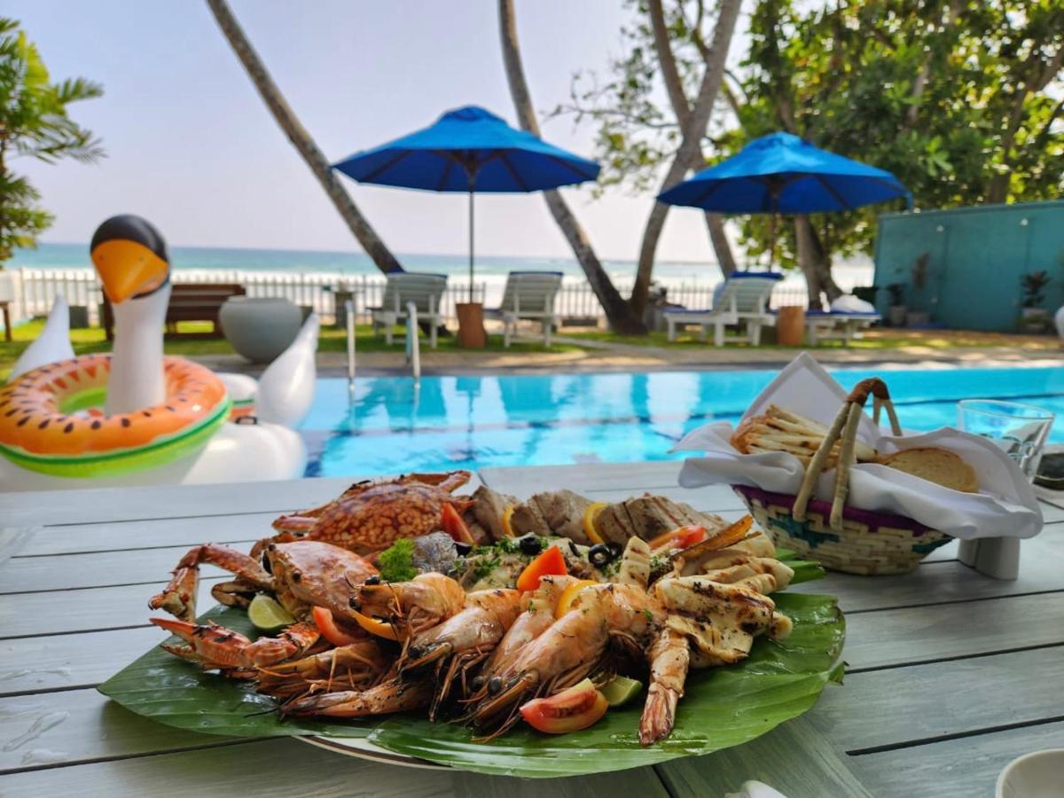 Smeralda Beach Hotel Dikwella Eksteriør bilde